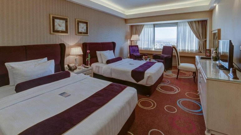 اتاق دو تخته توئین 1 هتل بزرگ شیراز